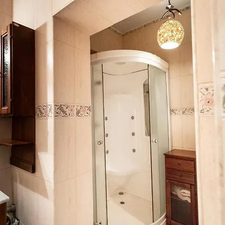 Calderon Studio Apartment *