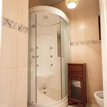 Calderon Studio Apartment